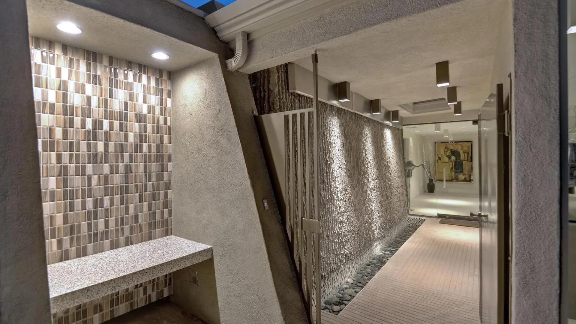 The Cascades Retreat - Walk To Downtown! Villa Palm Springs Holiday home